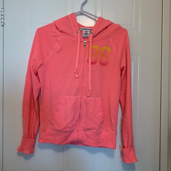 Pink Sweater - Picture 1 of 3